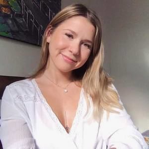 Meet your Posher, Valérie